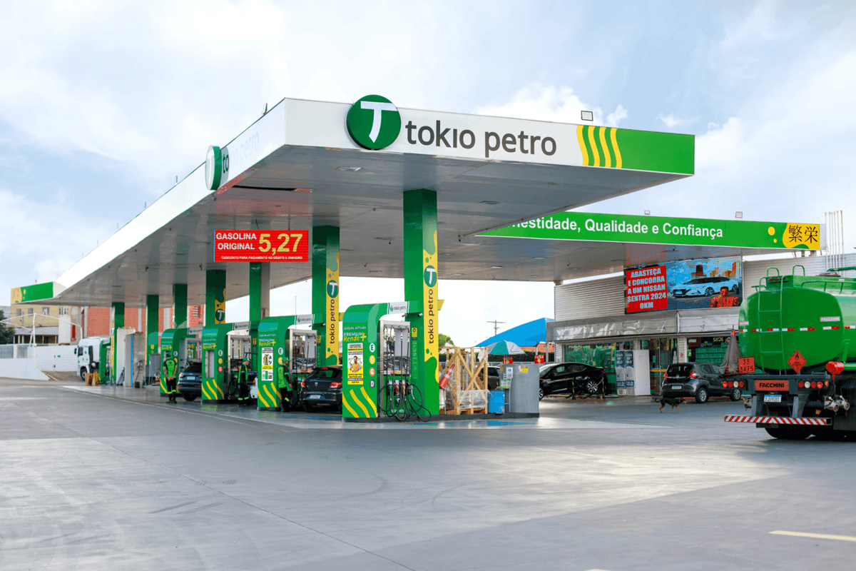 Tokio Petro - Av. 9 de Julho - Vista da estação de combustível