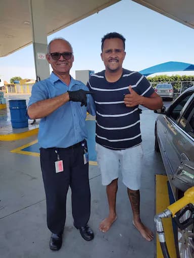 Clientes e Amigos